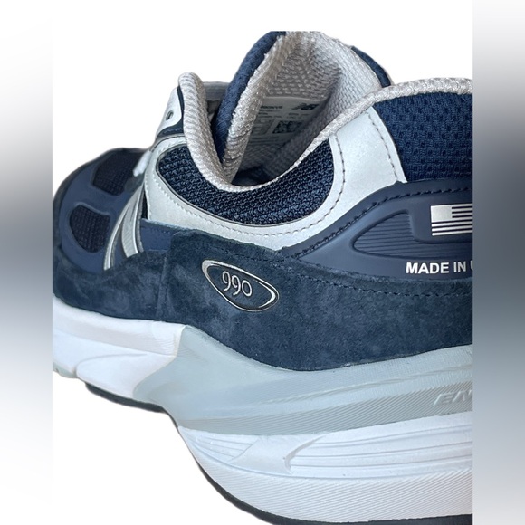 New Balance 990 Dark Blue/White/Grey Athletic LifeStyle Shoes 10.5 *NEW*